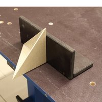 Angle device for edge banding to large format cutting table, no. 13006