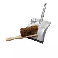 Chrome-plated dustpan from Karl Dahm, robust and ergonomic, for construction sites and workshops